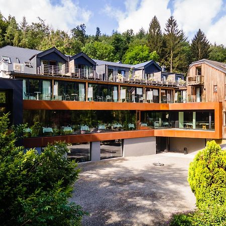 Hostellerie La Claire Fontaine, Logis Hotels & Spa 라로셰안알데네 외부 사진